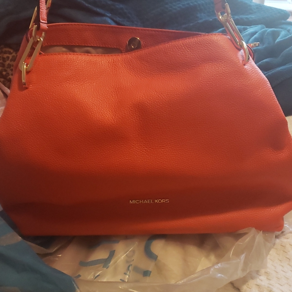 Lg Michael Kora bag